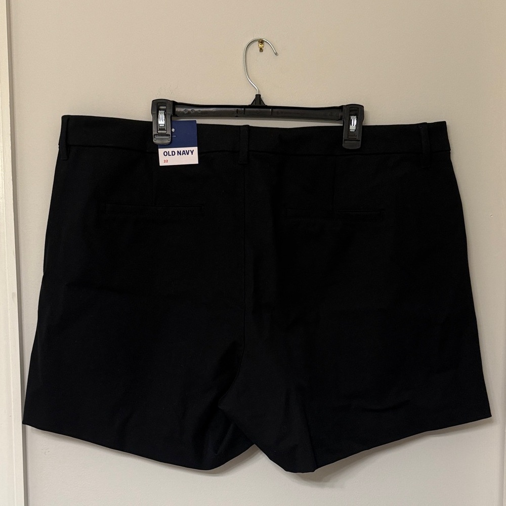 Pixie High-Rise Shorts | Old Navy | Black | 22 - Picture 4 of 4